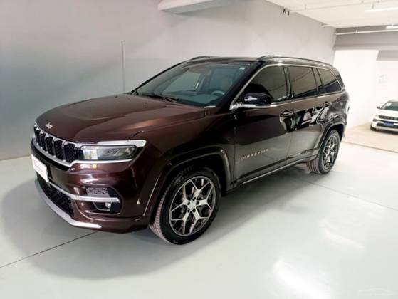 JEEP COMMANDER 1.3 T270 TURBO FLEX OVERLAND AT6 JEEP COMMANDER 1.3 T270 TURBO FLEX OVERLAND AT6